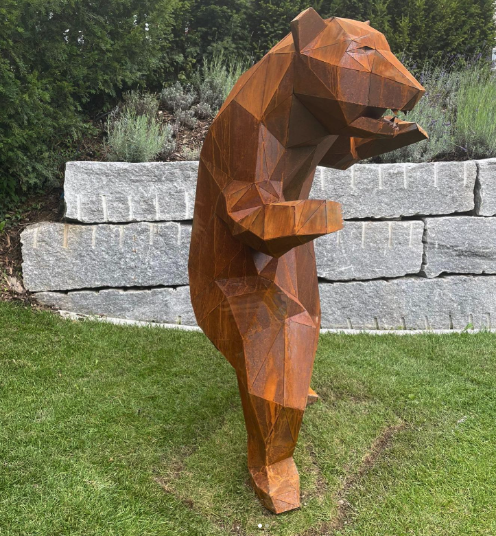 Metallskulptur Bär aus Cortenstahl